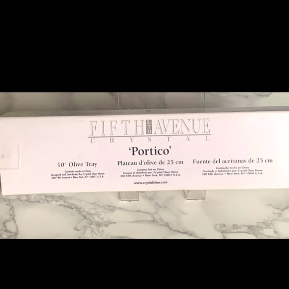 3/$45 ⭐️ Fifth Avenue Crystal Portico Olive Tray 10” Dish Ribbed Elegant NEW - Picture 5 of 6